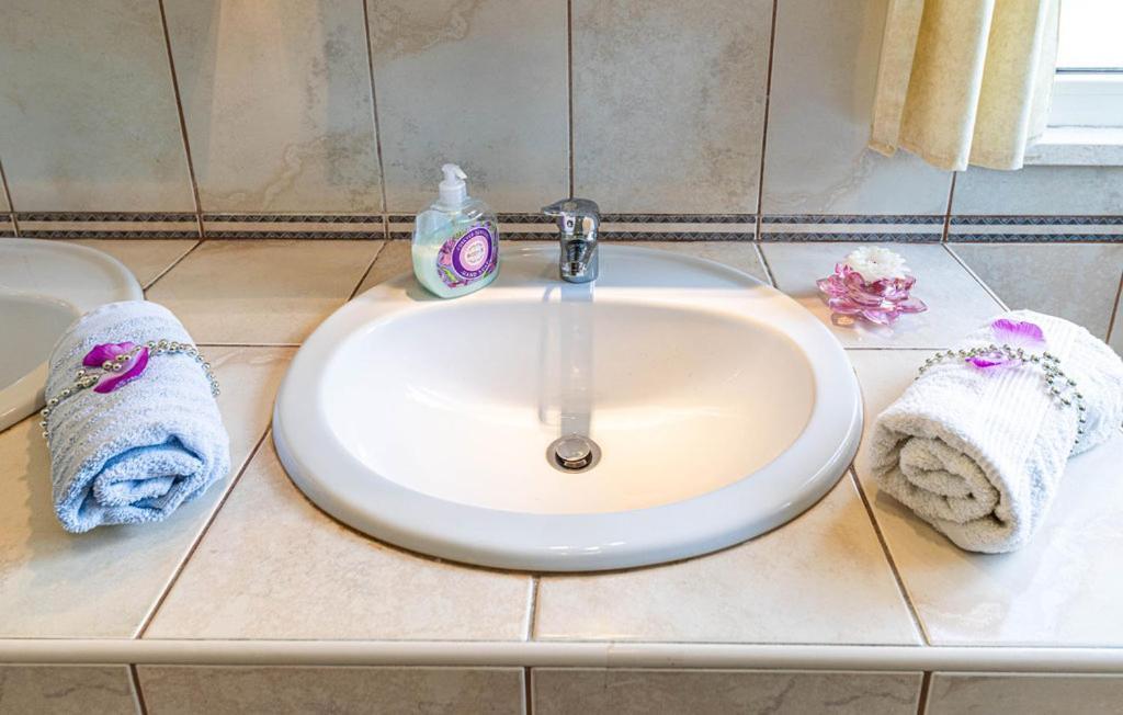 Luksuzna Villa Sa Privatnim Unutarnjim Bazenom Villa Garden Podstrana Ngoại thất bức ảnh