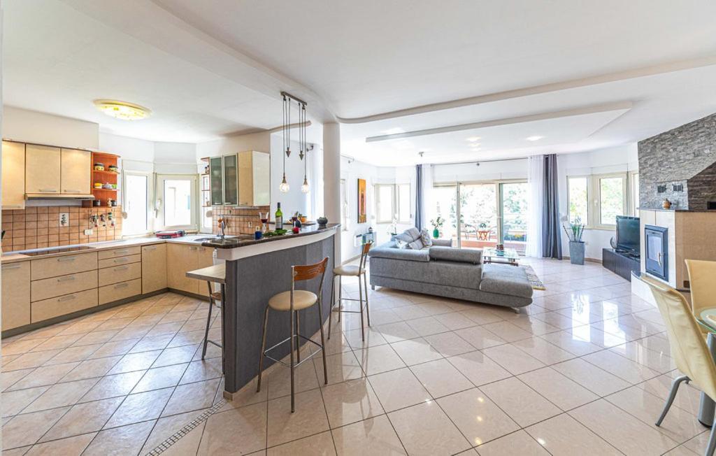 Luksuzna Villa Sa Privatnim Unutarnjim Bazenom Villa Garden Podstrana Ngoại thất bức ảnh