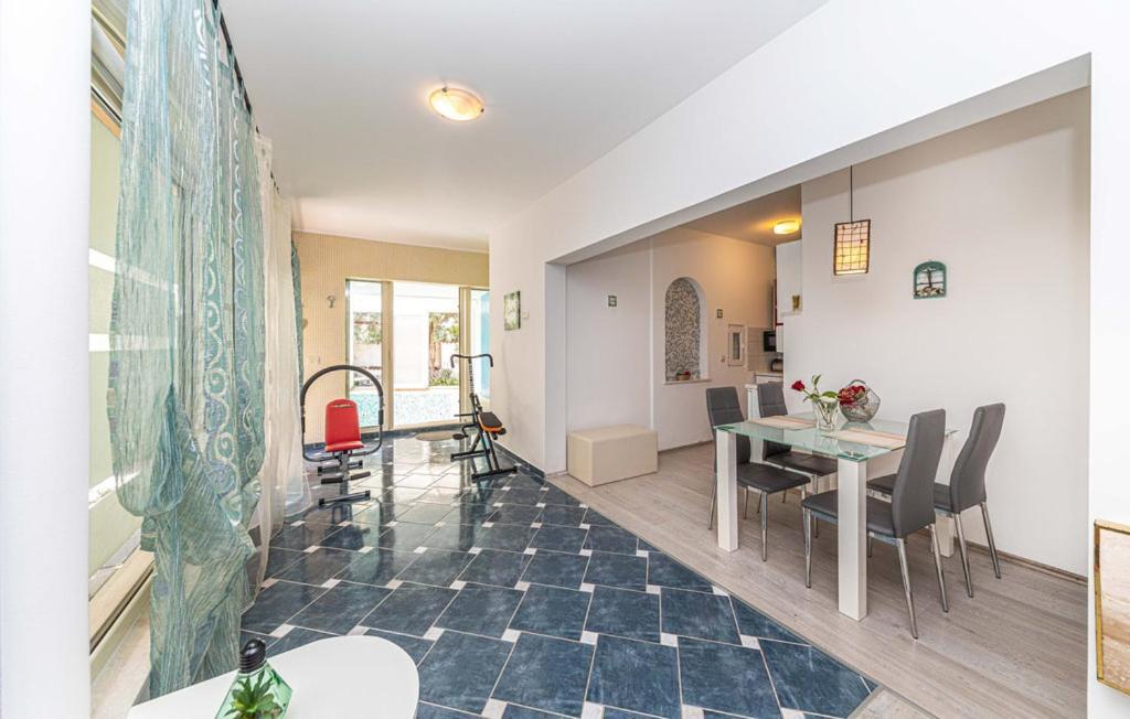 Luksuzna Villa Sa Privatnim Unutarnjim Bazenom Villa Garden Podstrana Ngoại thất bức ảnh
